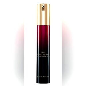 Kevyn Aucoins Celestial Skin  Liquid Light In Color Candlelight